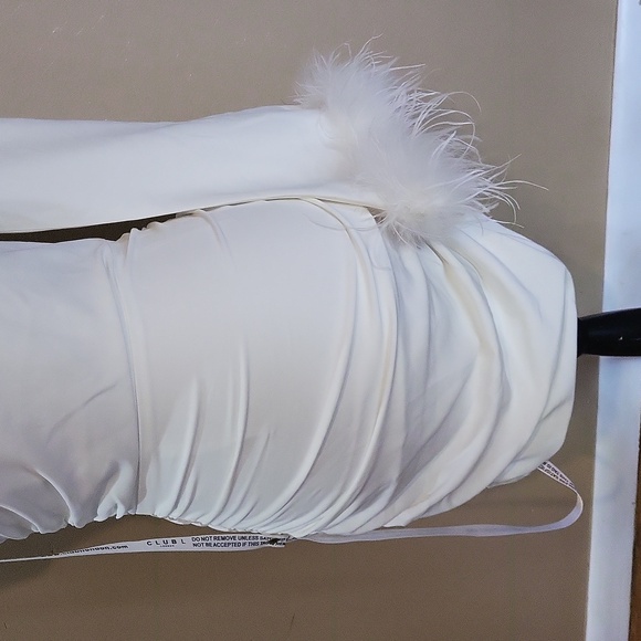 Club L London Mini Dress - Picture 7 of 16